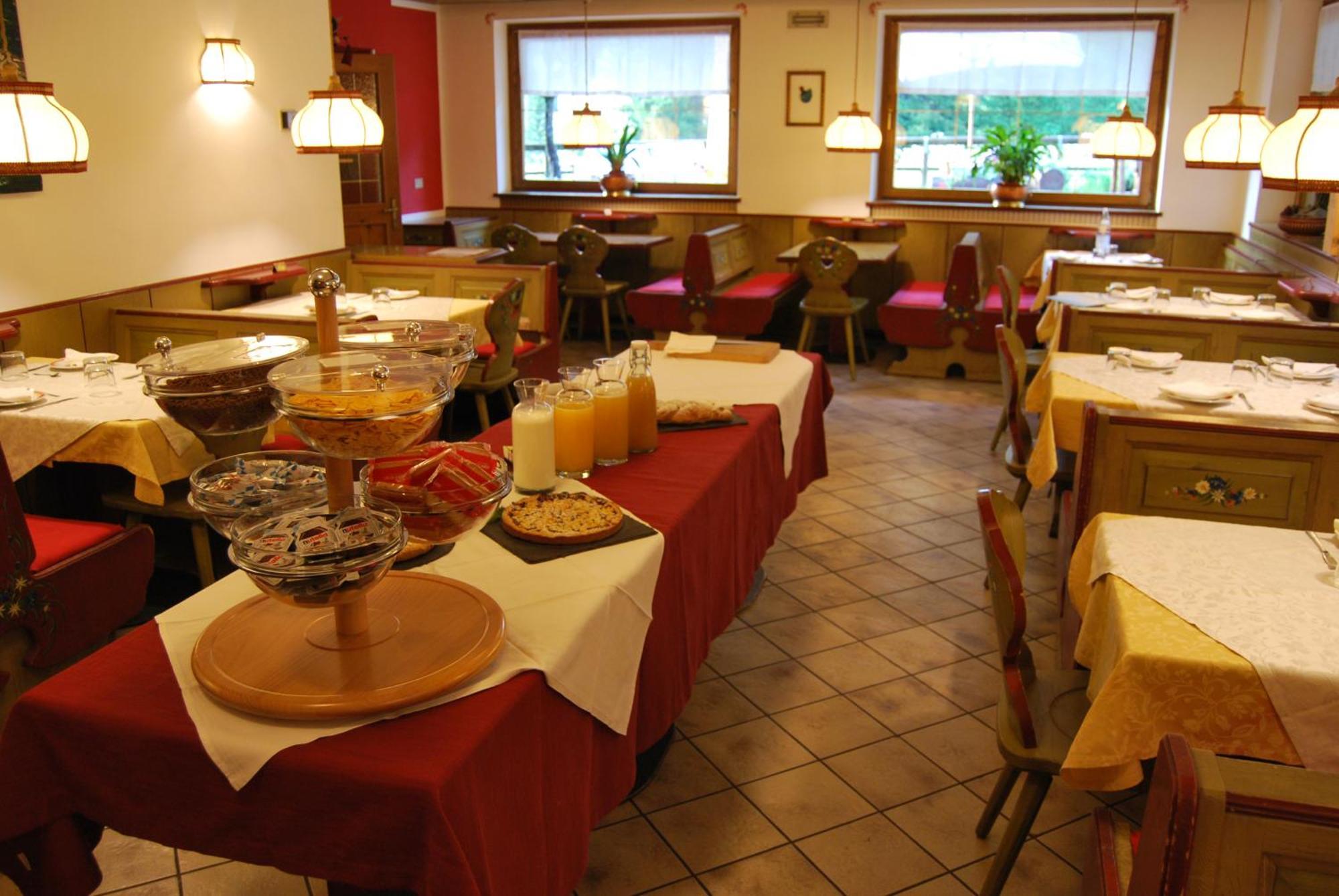 Ruggero Wine Hotel 2*