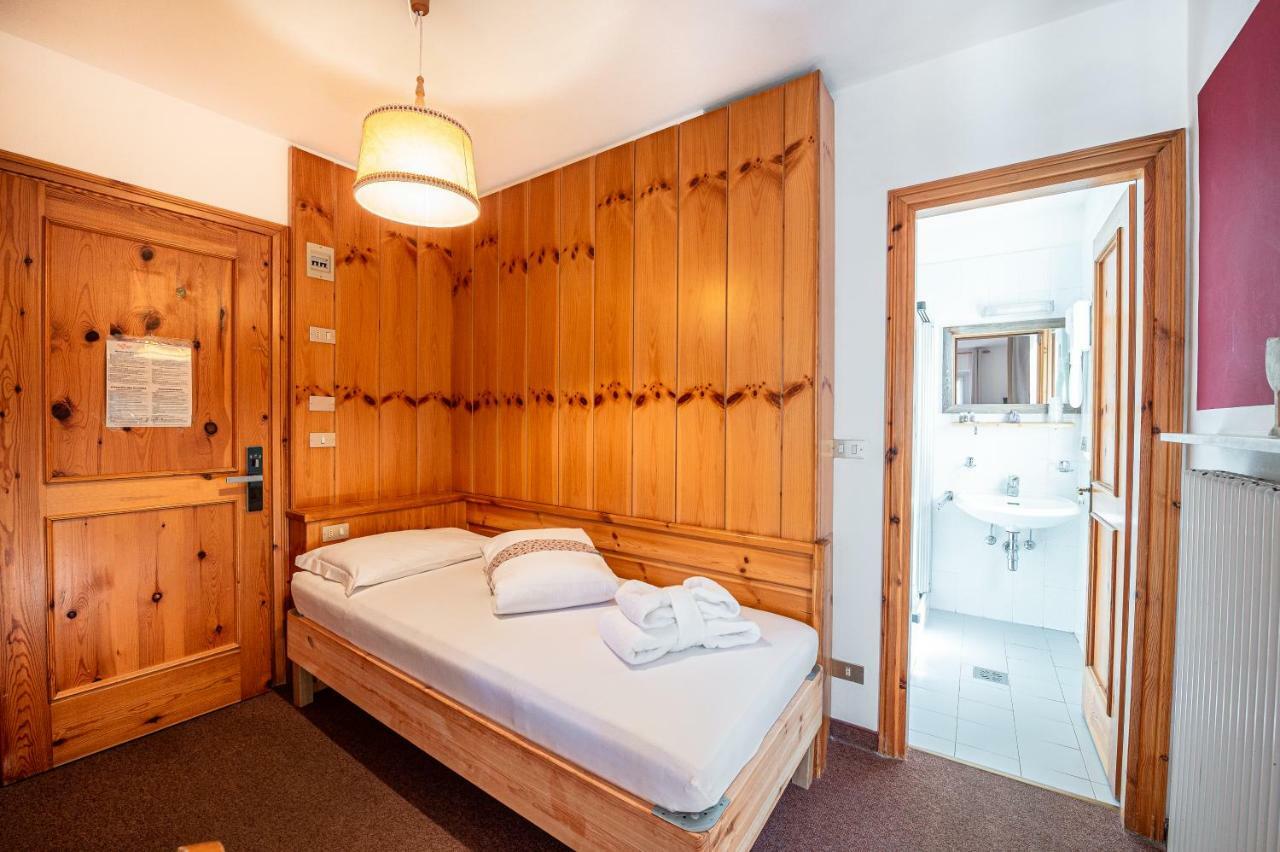 Hotel Ruggero Wine